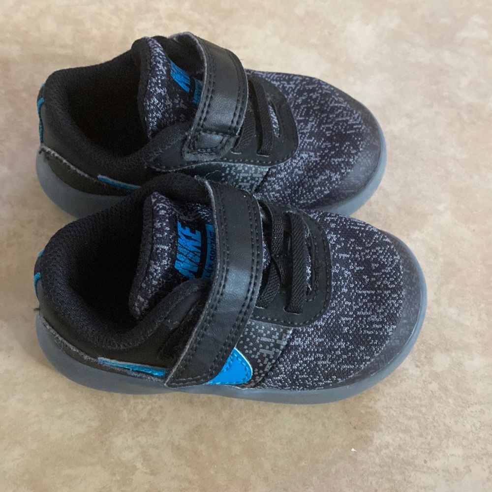 Nike Baby boy shoes size 5c